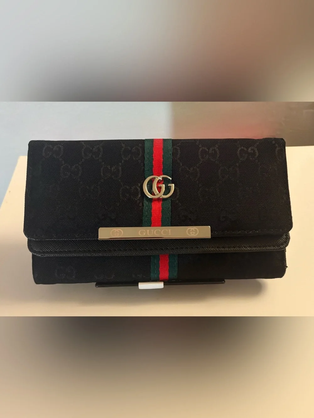 Gucci Black Canvas Bi-Fold Wallet with Logo Band - nwot in box w/wrap paper - Picture 2 of 13